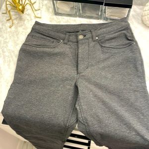 BNWOT Lulu ABC pant 28 x 34 slim